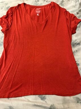 Nine West Women's  V-Neck Tee